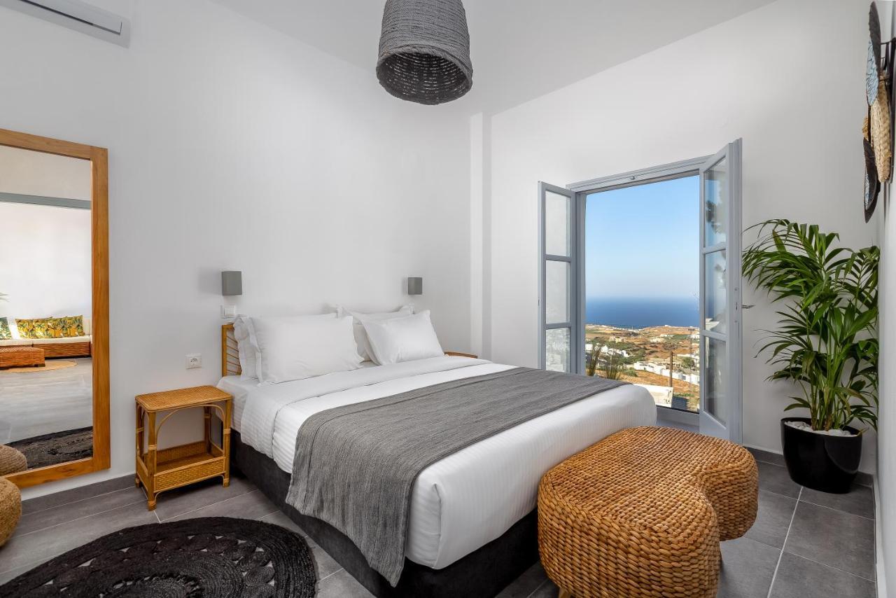 Divino Suites (Adults Only) Fira  Ngoại thất bức ảnh