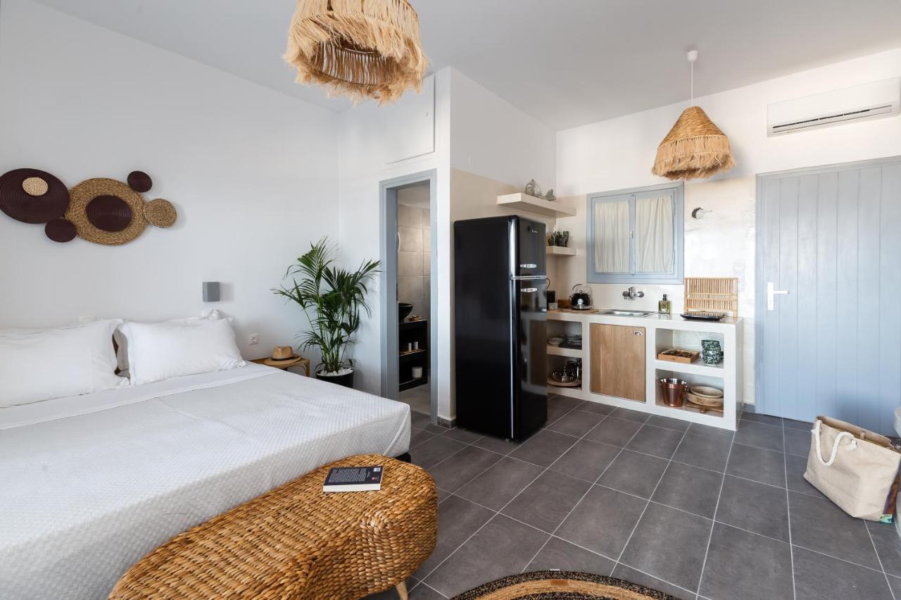 Divino Suites (Adults Only) Fira  Ngoại thất bức ảnh