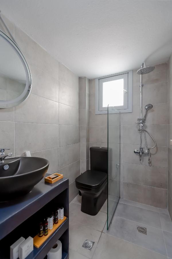 Divino Suites (Adults Only) Fira  Ngoại thất bức ảnh